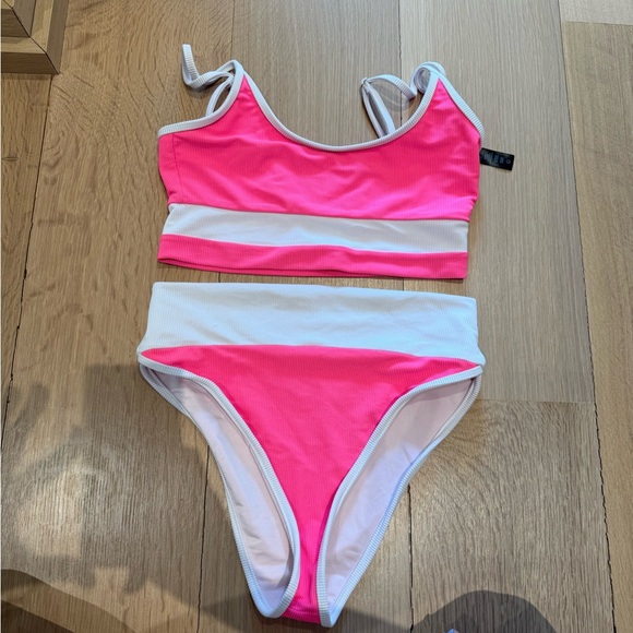 Beach Riot Color Block Bikini - Picture 2 of 5